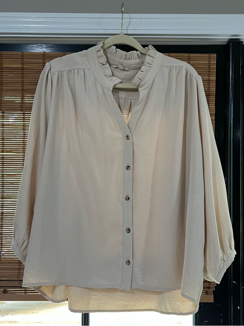 JODIFL Cream Ruffle-Neck Button Front Blouse